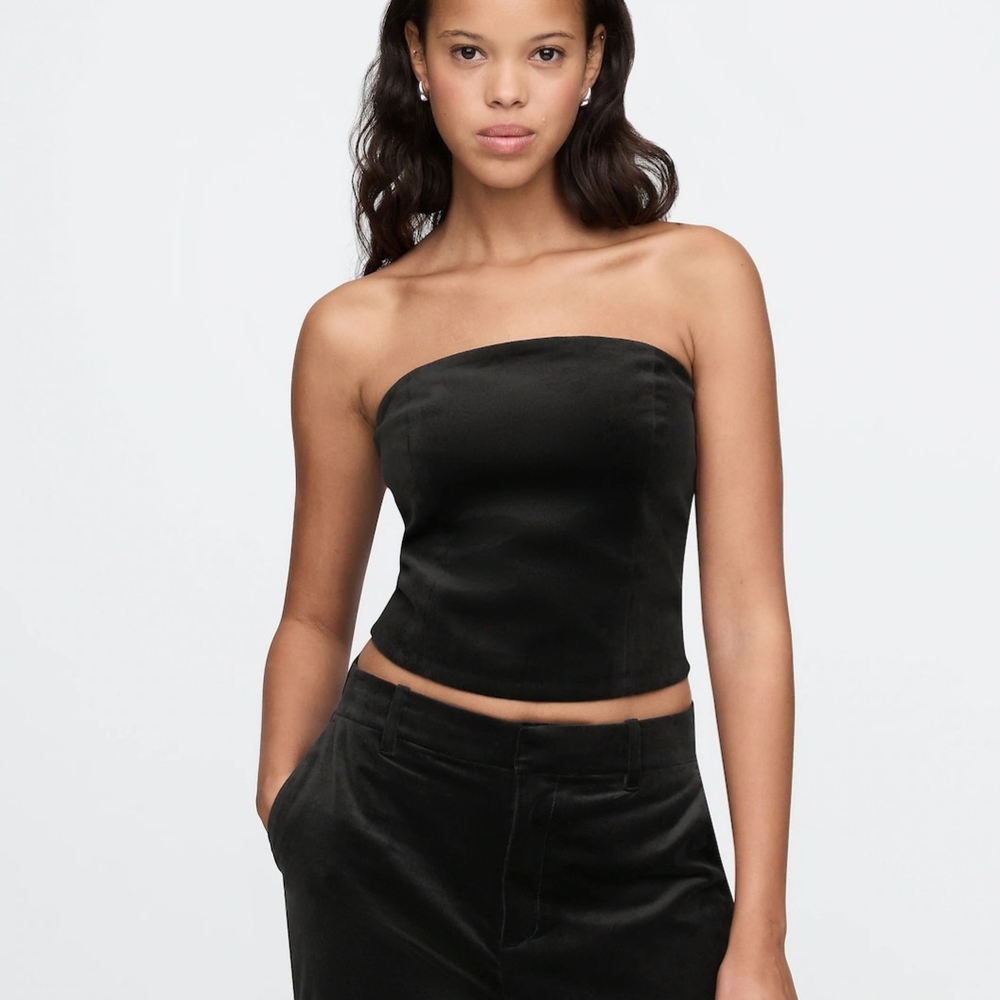GAP Black Strapless Top
